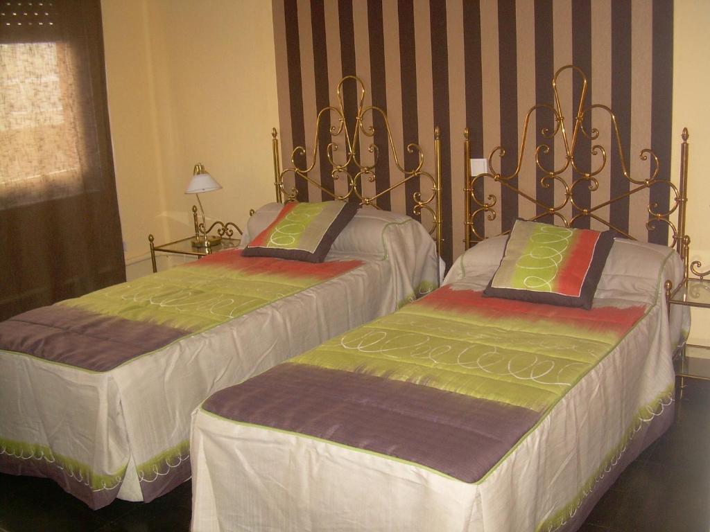 Pension El Parque Avilés Kamer foto